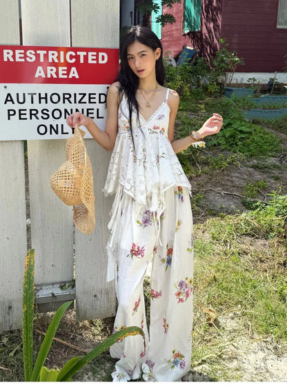Eco Chic – Loose Floral Sun-Protective Outfit