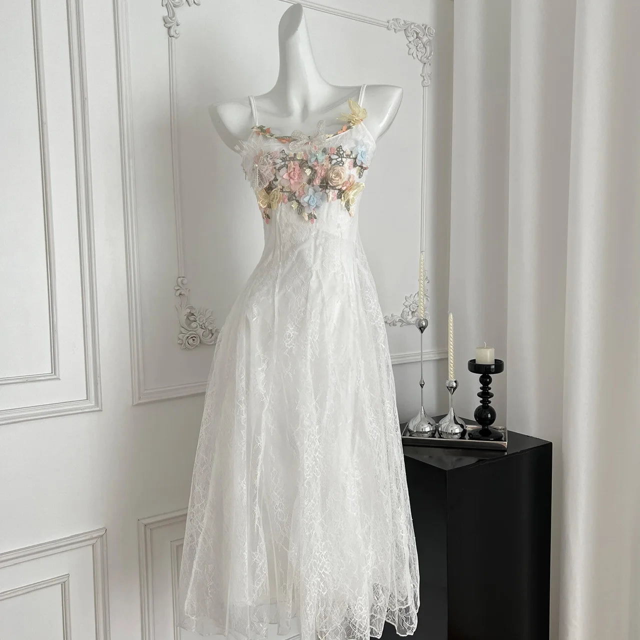French Pearl – White Lace Fishtail Beach Dress