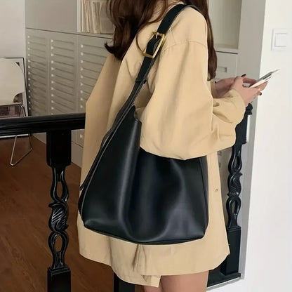 Minimalist Leather Bag