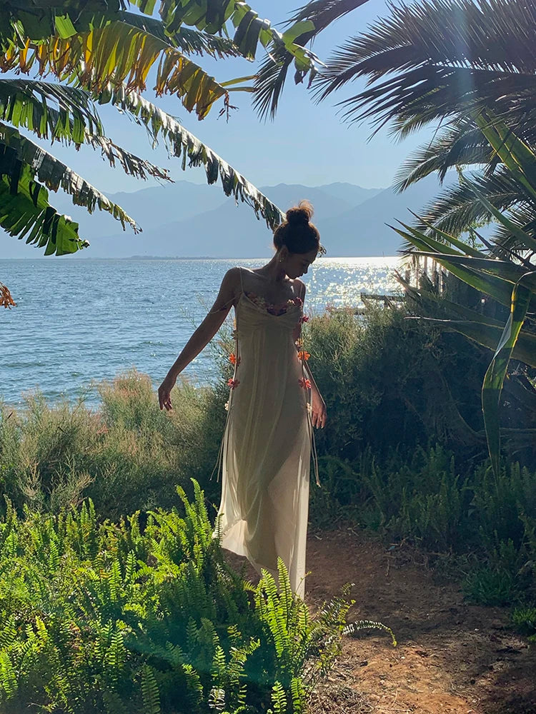 Boho Glow – Elegant Vacation Maxi Dress