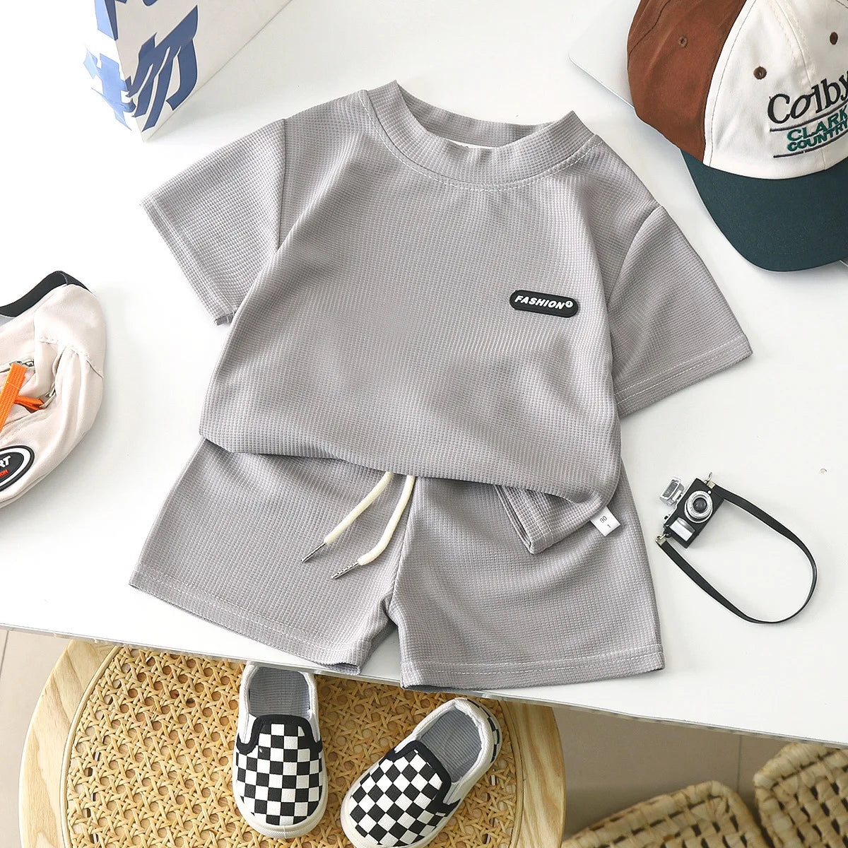 New Summer Children's Casual Set for Boys Girls Loose Short Sleeved Waffle Breathable