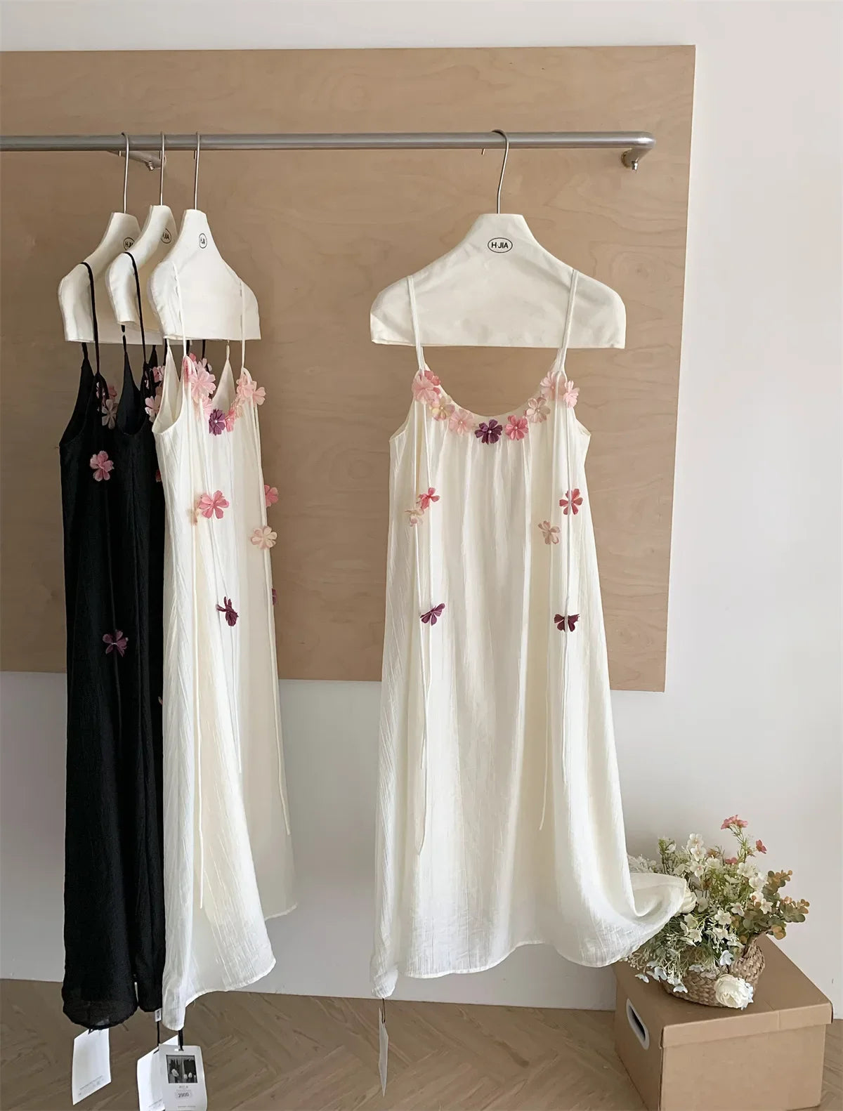 Spring Whisper – Loose Vacation Off-Shoulder Dress