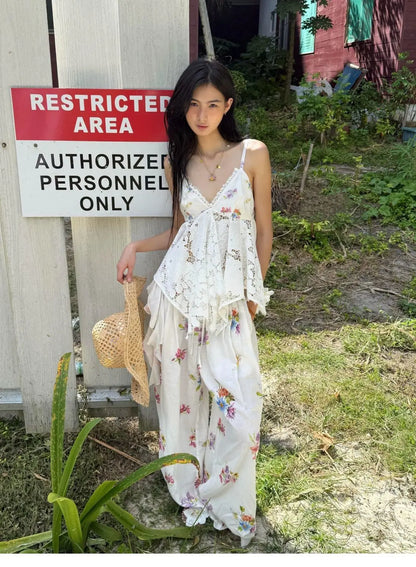 Eco Chic – Loose Floral Sun-Protective Outfit
