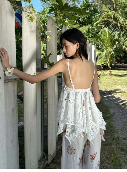 Eco Chic – Loose Floral Sun-Protective Outfit